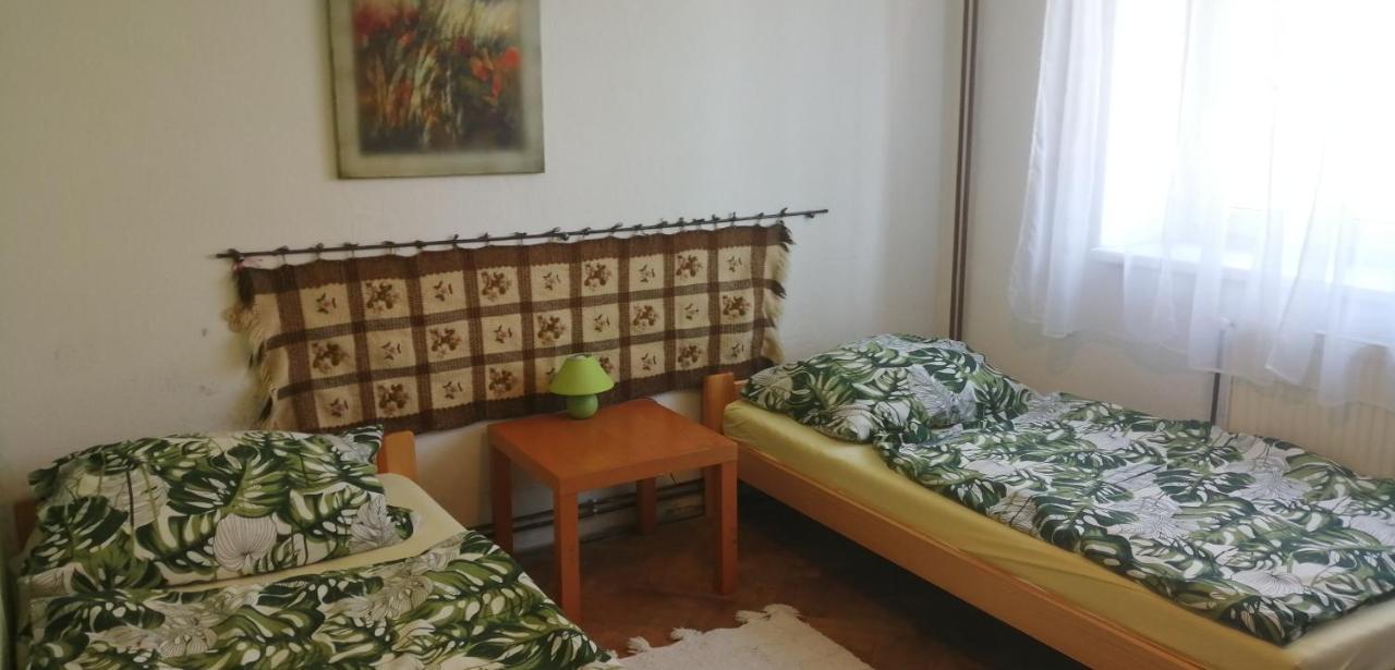 Keramicky A Vytvarny Atelier Konesin Bagian luar foto