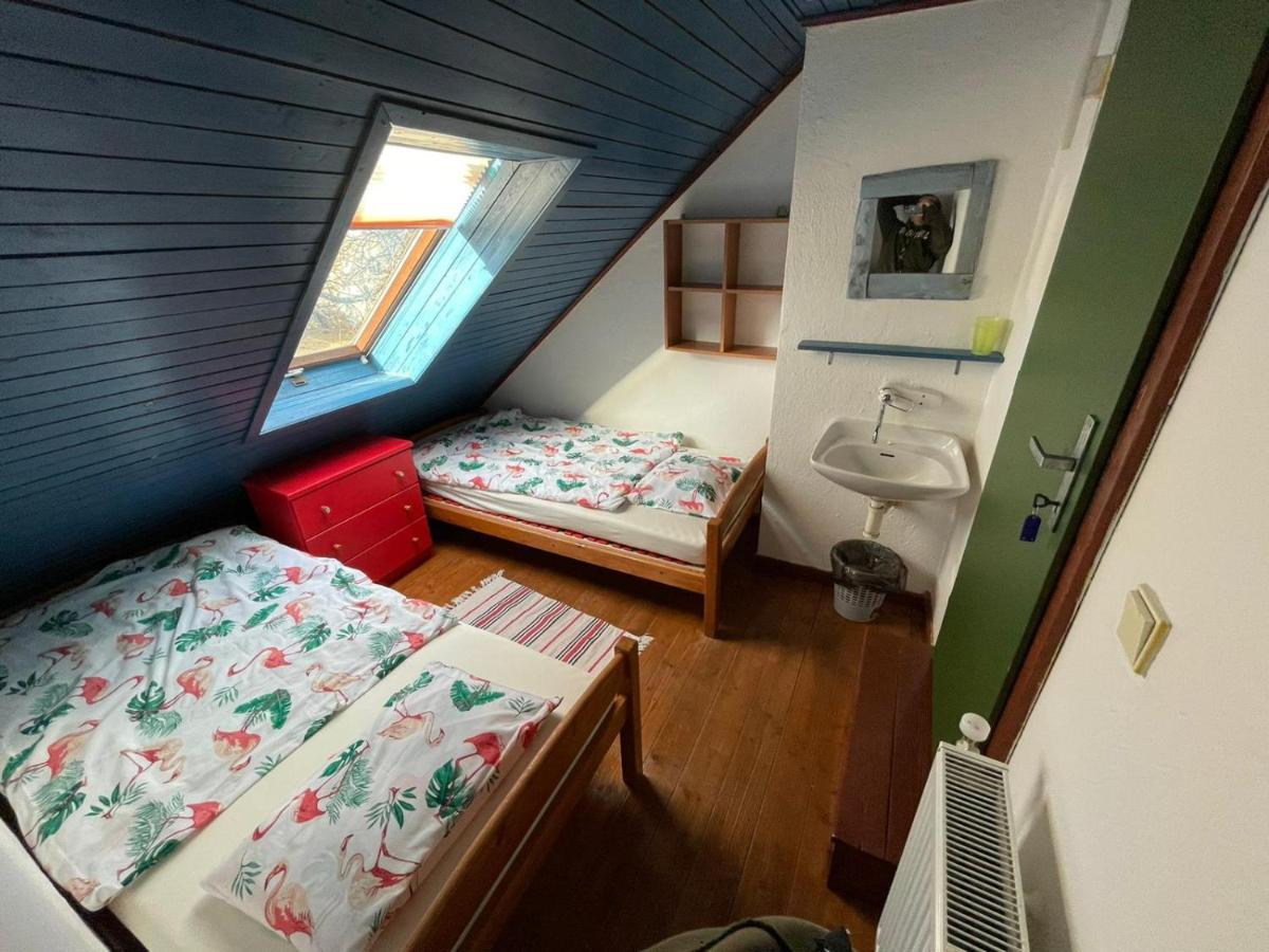 Keramicky A Vytvarny Atelier Konesin Bagian luar foto